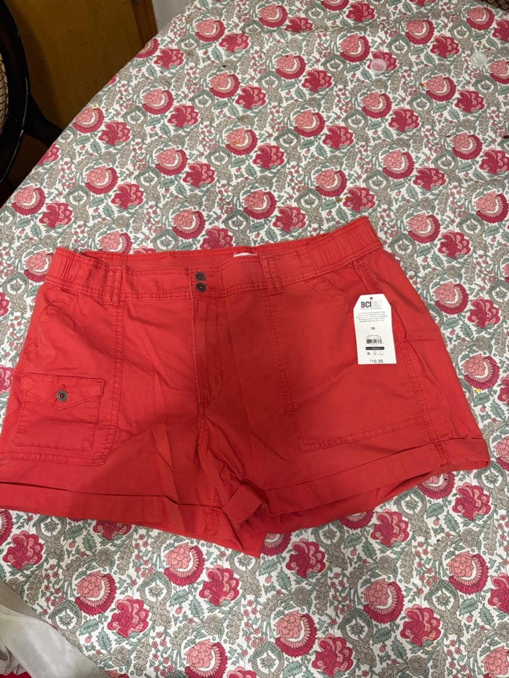 Time and Tru Bright Red Cargo Pocket Shorts